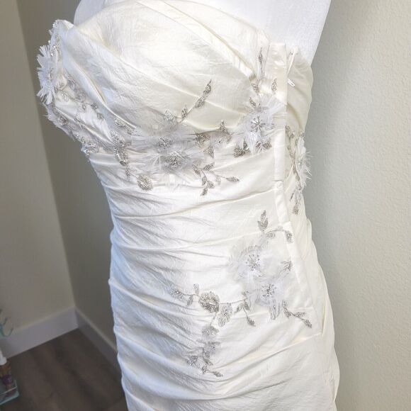 WTOO Brides Watters Wedding Gown Ivory Mermaid style Dress size 8 Sweetheart - Picture 5 of 16